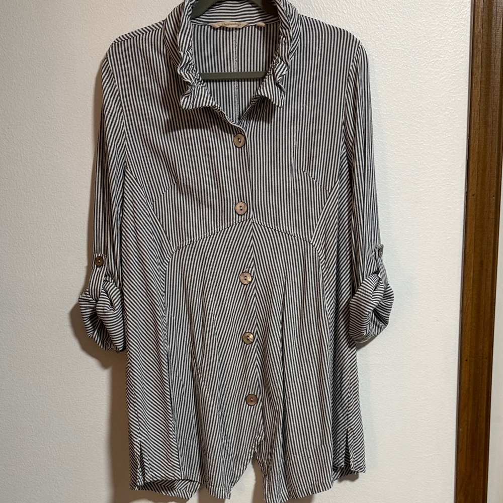 Soft Surroundings Black and White Striped Top asymmetrical blouse/top